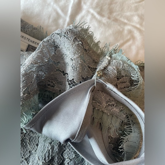 Diane von Furstenburg authentic lace dress size 6 - Picture 8 of 14